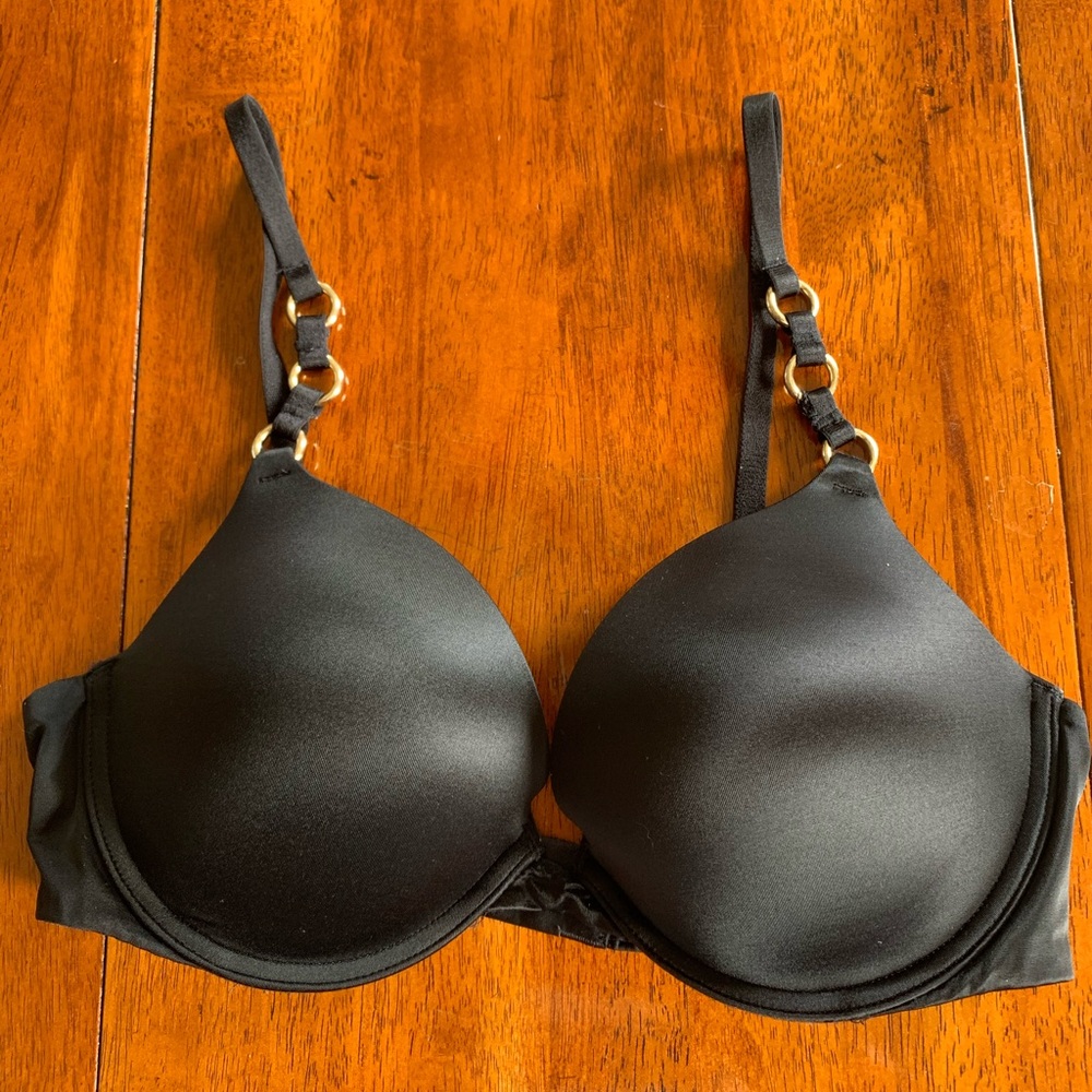 EUC Victoria’s Secret bra